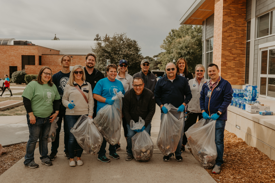group of alumni on day of service